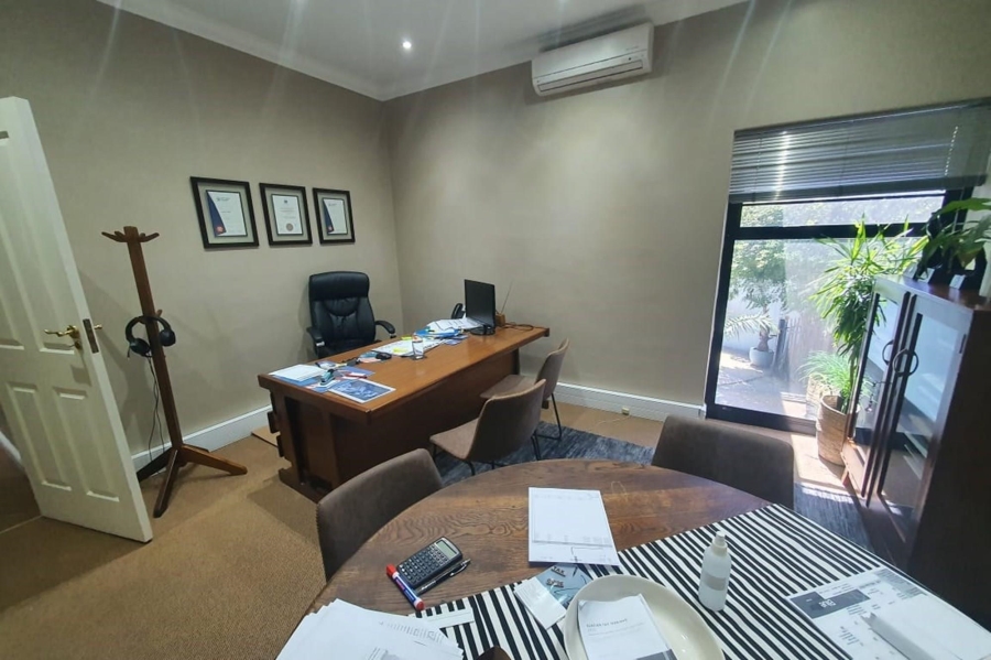 Commercial Property for Sale in Newton Park Eastern Cape